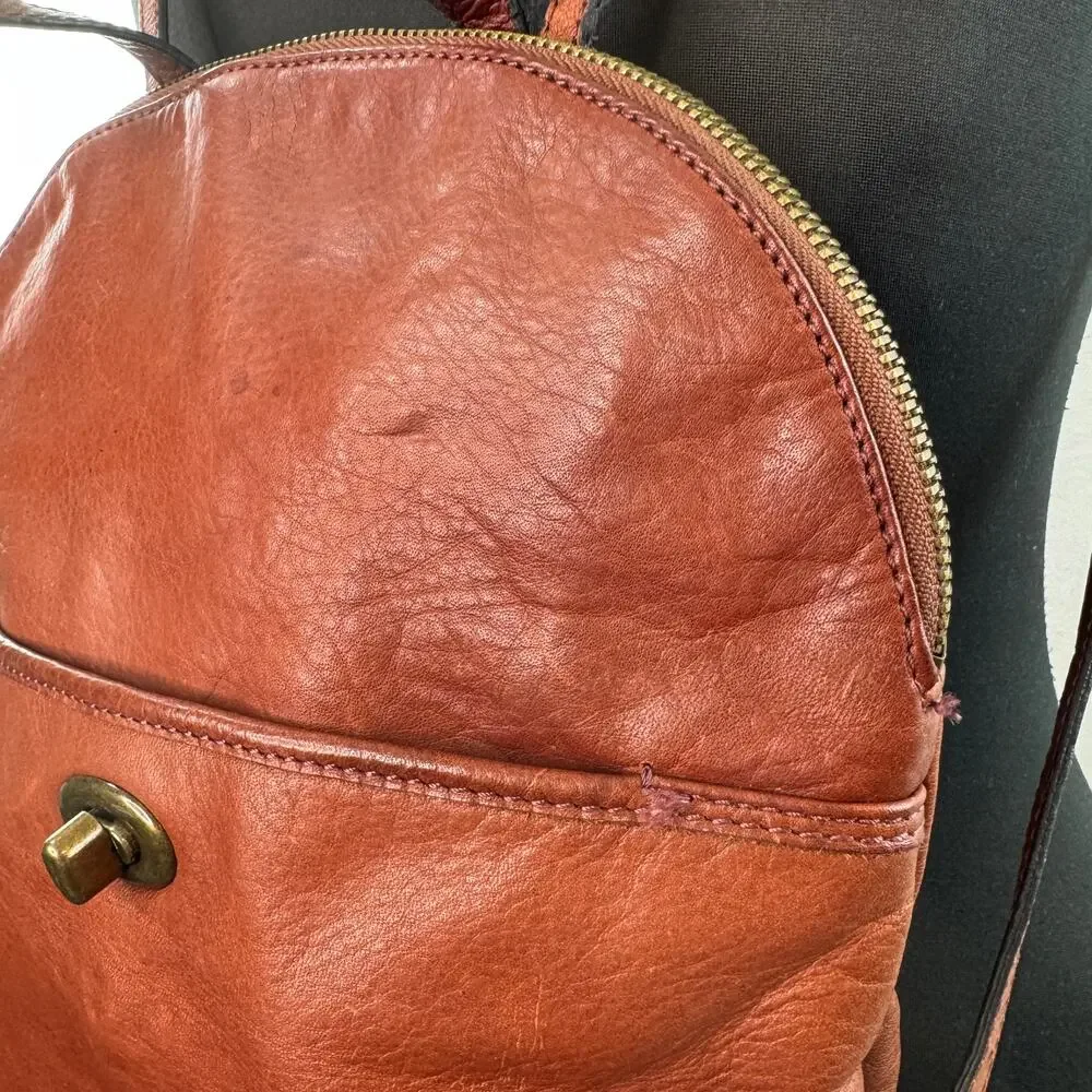 Margot New York Camille Backpack Bag Brown Tan Leather Turnlock Adjustable FLAW